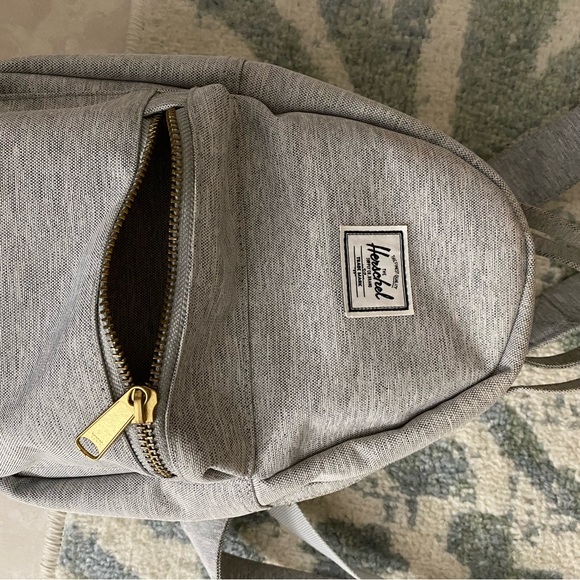 HERSCHEL BACKPACK - Picture 1 of 10